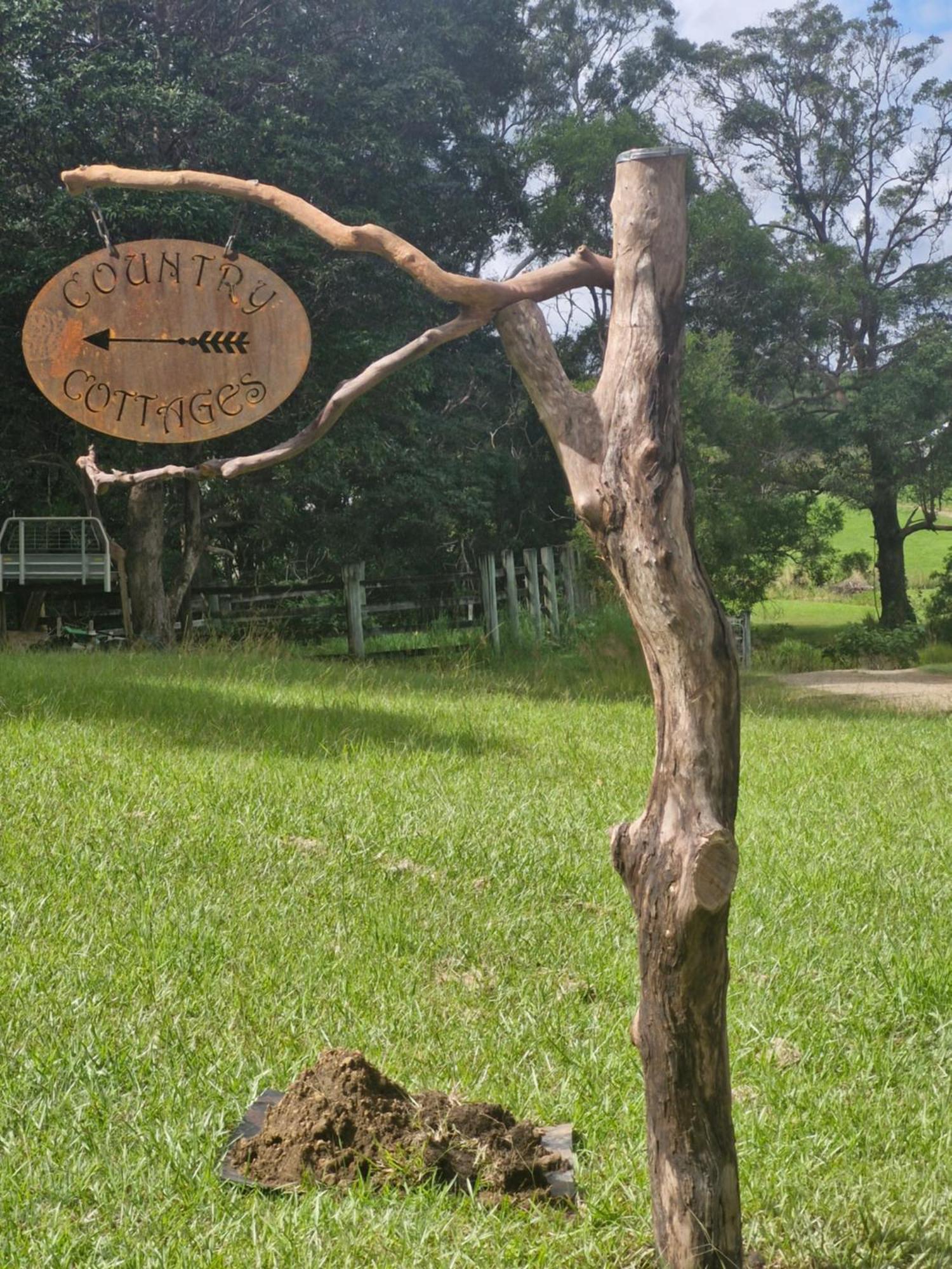 Country Cottage Sunshine Coast モントビル エクステリア 写真